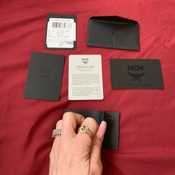 MCM Anya Top ZIP Shopper - Picture 5 of 8